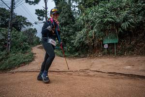 BIB: 5660
                            <button type="button" onclick="openModal(22795513)" class="btn btn-primary btn-sm float-right btn-popup" data-toggle="modal" data-target=".modal-high-quality">
                        <i class="fas fa-shopping-cart"></i> Add to Cart
                    </button>
                                            <button type="button" onclick="isThisMe(22795513, true)" class="btn btn-success btn-sm float-right btn-popup btn-isme hidden" data-toggle="tooltip" data-placement="bottom" title="นี่คือรูปของคุณใช่ไหม คลิกที่นี่เพื่อเอาเข้าอัลบั้ม">
                        <i class="fas fa-plus"></i> Add to album
                    </button>
                    <button type="button" onclick="isThisMe(22795513, false)" class="btn btn-warning btn-sm float-right btn-popup btn-isnotme hidden">
                        <i class="fas fa-ban"></i> Remove from album
                    </button>